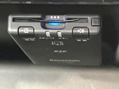 【ＥＴＣ】高速道路の料金所をストレスなく通過！話題のスポットやサービスエリアに多い「スマートIntercooler」利用時は必須のアイテムです。当店でセットアップを実施、ご納車当日からすぐにご利用いただけます！ 7