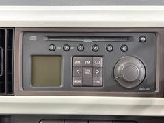 お好きな音楽を車内でお楽しみいただけます♪スピーカー交換・ウーハー追加などの音質向上や、最新ナビ・後席モニター等の取り付けも是非ご相談ください！ 4