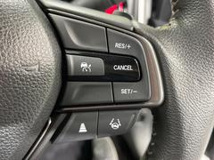 �ڥ����ץƥ��֥��롼������ȥ�����۹�®ƻϩ�Ǥ�Ĺ��Υ���Ԥ��ڤˡ�����ư��®�٤��ݤĥ��롼������ȥ����뤬�����ͷڸ������ƥ��Ϣ�Ȥ��������μ�ξ���Τ��Ƽִ֤��ݤĤ褦��®��Ĵ�ᤷ�Ƥ���ޤ����� 6