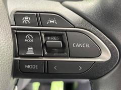 �ڥ졼�������롼������ȥ�����۹�®ƻϩ�Ǥ�Ĺ��Υ���Ԥ��ڤˡ�����ư��®�٤��ݤĥ��롼������ȥ����뤬�����ͷڸ������ƥ��Ϣ�Ȥ��������μ�ξ���Τ��Ƽִ֤��ݤĤ褦��®��Ĵ�ᤷ�Ƥ���ޤ����� 7