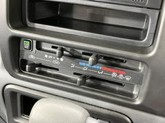 �����ߤ�뤤�Ƥ����ʤ˲�Ŭ�ʶ�Ĵ���Ϥ��Ƥ���롢������뼰��������������� 3