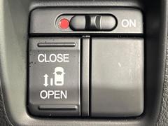 �ڥѥ���饤�ɥɥ��ۥ��ޡ��ȥ����䱿ž�ʤΥ����å��ǥ��饤�ɥɥ��γ��Ĥ���ǽ����ư�������Ϥ�����ƥɥ��򳫤���ɬ�פ�̵���������������ͤǤ⡢�Ť���ʪ����äƤ������饯�˳����Ĥ�Ǥ��ޤ��� 5