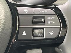 �ڥ����ץƥ��֥��롼������ȥ�����۹�®ƻϩ�Ǥ�Ĺ��Υ���Ԥ��ڤˡ�����ư��®�٤��ݤĥ��롼������ȥ����뤬�����ͷڸ������ƥ��Ϣ�Ȥ��������μ�ξ���Τ��Ƽִ֤��ݤĤ褦��®��Ĵ�ᤷ�Ƥ���ޤ����� 7