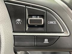 �ڥ����ץƥ��֥��롼������ȥ�����۹�®ƻϩ�Ǥ�Ĺ��Υ���Ԥ��ڤˡ�����ư��®�٤��ݤĥ��롼������ȥ����뤬�����ͷڸ������ƥ��Ϣ�Ȥ��������μ�ξ���Τ��Ƽִ֤��ݤĤ褦��®��Ĵ�ᤷ�Ƥ���ޤ����� 5