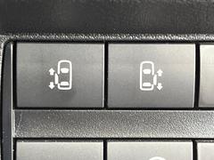 �ڥϥ󥺥ե꡼��ǽ�դ�ξ¦�ѥ���饤�ɥɥ��ۥ��饤�ɥɥ��β���­�������Ƥ��������ȡ���ưŪ�˥��饤�ɥɥ������Ĥ��ޤ�����ʪ��ξ�꤬�դ����ä����֤Ǥ⡢�ɥ��γ��Ĥ��Ǥ��ƤȤäƤ������� 6