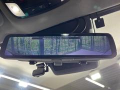 �ڥ��ɥХ󥹥ɥ롼��ߥ顼�۸��ʤ��礭�ʲ�ʪ��Ʊ��ԤǸ�������ǧ���Ť餤���Ǥ�¿�������餬���Ƥ�����ξ�����α�����롼��ߥ顼���ɽ�������ꥢ�ʻ볦�Ǿ����γ�ǧ����ǽ�Ǥ��� 5