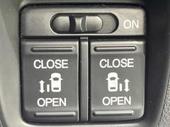 ��ξ¦�ѥ���饤�ɥɥ��ۥ��ޡ��ȥ����䱿ž�ʤΥ����å��Ǹ���ξ¦���饤�ɥɥ��γ��Ĥ���ǽ����ư�������Ϥ�����ƥɥ��򳫤���ɬ�פ�̵���������ʤ����ͤǤ��ñ�˳����Ĥ�Ǥ���Ŭ�Ǥ��� 6