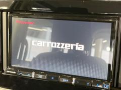 �ڥʥӥ�����������Ū�ϤޤǤ��ä�����⤷�Ƥ����Ȥ��䤹���ʥӡ��£�������������³����Ф������Υ��ޥۤ�ͣУ��ץ쥤�䡼�β��ڤ������ǽ�������α�ž������˳ڤ����ʤ�ޤ����� 3