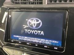 �ڽ��������ʥӡۿ͵��ν����ʥӤ������������ǥ�����ǽ�⽼�¤��Ƥ��ꡢ�£�������������³����Ф������Υ��ޥۤ�ͣУ��ץ쥤�䡼�β��ڤ������ǽ�������α�ž������˳ڤ����ʤ�ޤ����� 4