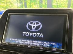 �ڽ��������ʥӡۿ͵��ν����ʥӤ������������ǥ�����ǽ�⽼�¤��Ƥ��ꡢ�£�������������³����Ф������Υ��ޥۤ�ͣУ��ץ쥤�䡼�β��ڤ������ǽ�������α�ž������˳ڤ����ʤ�ޤ����� 4