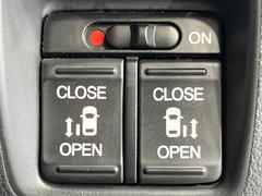 ��ξ¦�ѥ���饤�ɥɥ��ۥ��ޡ��ȥ����䱿ž�ʤΥ����å��Ǹ���ξ¦���饤�ɥɥ��γ��Ĥ���ǽ����ư�������Ϥ�����ƥɥ��򳫤���ɬ�פ�̵���������ʤ����ͤǤ��ñ�˳����Ĥ�Ǥ���Ŭ�Ǥ��� 5