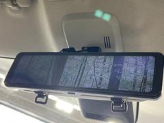 �ڥǥ�����롼��ߥ顼�۸��ʤ��礭�ʲ�ʪ��Ʊ��ԤǸ�������ǧ���Ť餤���Ǥ�¿�������餬���Ƥ�����ξ�����α�����롼��ߥ顼���ɽ�������ꥢ�ʻ볦�Ǿ����γ�ǧ����ǽ�Ǥ��� 4