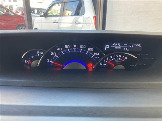タント カスタムＸ　トップエディションＳＡＩＩＩ　禁煙車　ナビ　フルセグ　ＤＶＤ　Ｂｌｕｅｔｏｏｔｈ対応　バックカメラ　ＥＴＣ　衝突軽減ブレーキ　横滑り防止装置　車線逸脱防止装置　障害物センサー　左側電動スライドドア　ＬＥＤヘッドライト　スマートキー（3枚目）