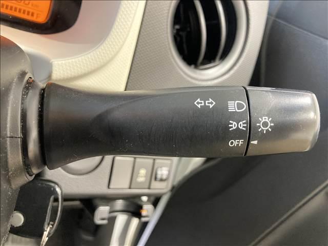 アルト Ｆ　ナビ　ワンセグＴＶ　ＣＤ再生　Ｂｌｕｅｔｏｏｔｈ対応　ＥＴＣ車載器　ＡＢＳ　Ｗエアバック　横滑り防止装置　衝突安全ボディ　盗難防止装置　キーレスエントリー（11枚目）