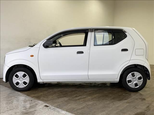 アルト Ｆ　ナビ　ワンセグＴＶ　ＣＤ再生　Ｂｌｕｅｔｏｏｔｈ対応　ＥＴＣ車載器　ＡＢＳ　Ｗエアバック　横滑り防止装置　衝突安全ボディ　盗難防止装置　キーレスエントリー（14枚目）