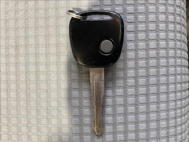 アルト Ｆ　ナビ　ワンセグＴＶ　ＣＤ再生　Ｂｌｕｅｔｏｏｔｈ対応　ＥＴＣ車載器　ＡＢＳ　Ｗエアバック　横滑り防止装置　衝突安全ボディ　盗難防止装置　キーレスエントリー（25枚目）