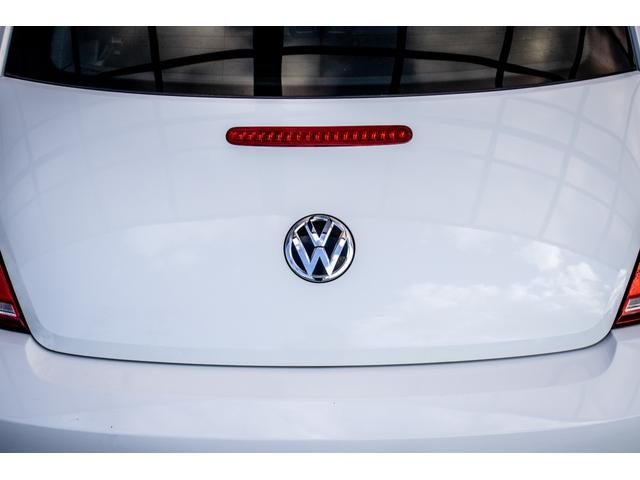 ザ・ビートル デザインレザーパッケージ　地デジフルセグ　１オーナー車　ＡＵＸ　助手席エアバッグ　盗難防止　ｂｌｕｅｔｏｏｔｈ　禁煙　本革シート　運転席エアバッグ　ＨＤＤナビ　パワーウィンドウ　ＡＢＳ　パワーステアリング　ナビＴＶ（14枚目）