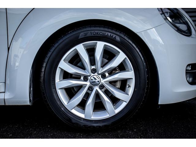 ザ・ビートル デザインレザーパッケージ　地デジフルセグ　１オーナー車　ＡＵＸ　助手席エアバッグ　盗難防止　ｂｌｕｅｔｏｏｔｈ　禁煙　本革シート　運転席エアバッグ　ＨＤＤナビ　パワーウィンドウ　ＡＢＳ　パワーステアリング　ナビＴＶ（19枚目）