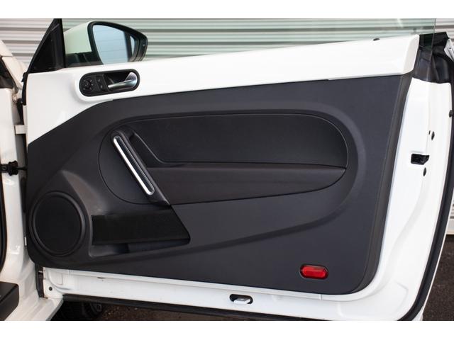 ザ・ビートル デザインレザーパッケージ　地デジフルセグ　１オーナー車　ＡＵＸ　助手席エアバッグ　盗難防止　ｂｌｕｅｔｏｏｔｈ　禁煙　本革シート　運転席エアバッグ　ＨＤＤナビ　パワーウィンドウ　ＡＢＳ　パワーステアリング　ナビＴＶ（37枚目）