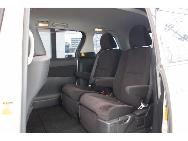 エスティマ アエラス　Ｒカメラ　禁煙　イモビライザー　地デジＴＶ　Ｓキー　Ｂｌｕｅｔｏｏｔｈ音楽　ナビＴＶ　デュアルエアバック　エアロ　オットマン　エアコン　ＰＳ　クルコン　Ｗエアコン　ＨＤＤナビ　ＥＴＣ　３列　ＡＢＳ（29枚目）