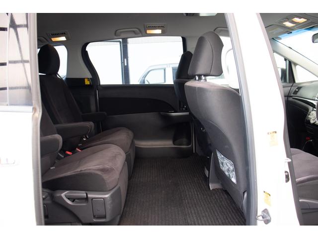 エスティマ アエラス　Ｒカメラ　禁煙　イモビライザー　地デジＴＶ　Ｓキー　Ｂｌｕｅｔｏｏｔｈ音楽　ナビＴＶ　デュアルエアバック　エアロ　オットマン　エアコン　ＰＳ　クルコン　Ｗエアコン　ＨＤＤナビ　ＥＴＣ　３列　ＡＢＳ（30枚目）