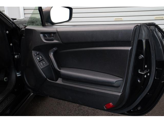 86 G 禁煙車両 BLUETOOTH DVD再生可 助手席エアバック 地デジ VSA オートエアコン パワーウインドウ キーレス ミュージックプレイヤー接続可 エアバック サイドエアバッグ ABS ナビTV(32枚目)