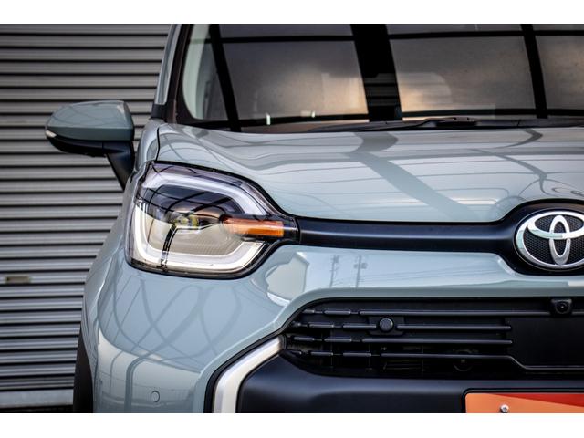 シエンタ ハイブリッドＺ　カーテンエアバック　コーナーソナー　パノラマカメラ　Ｂｌｕｅｔｏｏｔｈオーディオ　アクティブクルーズコントロール　ナビ付　盗難防止システム　ＬＤＡ　ＳＤ　衝突安全ボディ　横滑り防止機能　ＥＴＣ装備（4枚目）