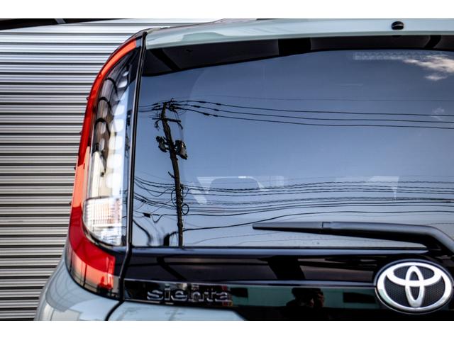 シエンタ ハイブリッドＺ　カーテンエアバック　コーナーソナー　パノラマカメラ　Ｂｌｕｅｔｏｏｔｈオーディオ　アクティブクルーズコントロール　ナビ付　盗難防止システム　ＬＤＡ　ＳＤ　衝突安全ボディ　横滑り防止機能　ＥＴＣ装備（8枚目）