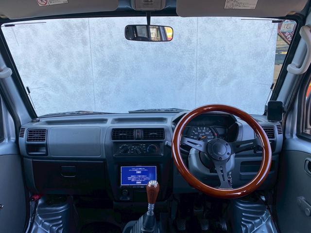 ミニキャブバン ＣＤ　ハイフーフ　ｓｍａｒｔマットブラックエディション（10枚目）