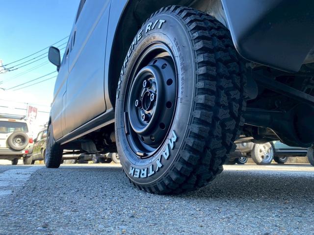 ミニキャブバン ＣＤ　ハイフーフ　ｓｍａｒｔマットブラックエディション（34枚目）