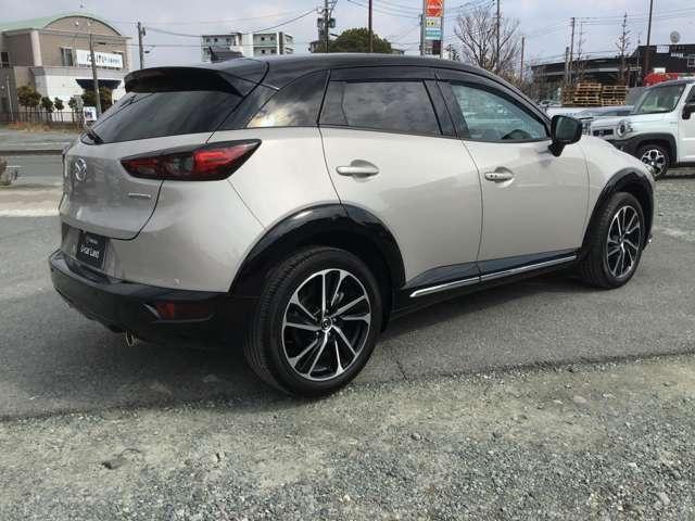 ＣＸ－３ １．５　１５Ｓ　ビビッド　モノトーン　ナビ／ＣａｒＰｌａｙ／全方位モニタ／衝突軽減ブレー　ナビＴＶ　ＵＳＢ　アルミホイール　フルセグテレビ　ＬＥＤ　電動シート　ＥＴＣ　レーダークルーズコントロール　クリアランスソナー　バックカメラ（8枚目）