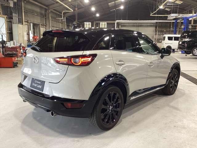 ＣＸ－３ １．５　１５Ｓ　スーパー　エッジー　アダプティブクルーズコントロール全方位モ　前席シートヒーター　ＢＴ　レーダークルコン　衝突軽減　コーナーセンサー　ＥＴＣ　アイドリングストップ　地デジ　パワーシート　スマートキー　アルミ　ＤＶＤ（3枚目）