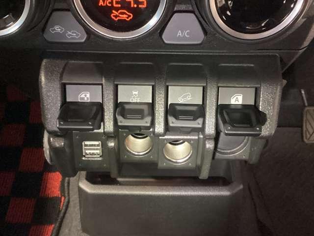 ジムニー ６６０　ＸＣ　４ＷＤ　シートヒータークルーズコントロールヒルデ　デュアルセンサーブレーキＳ　Ｗエアバッグ　ＡＵＴＯエアコン　パワーウィンドゥ　ＥＴＣ付　スマキー　アクティブクルーズコントロール　セキュリティアラーム　アルミ（15枚目）