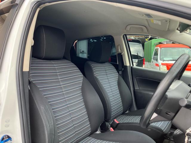 デミオ １３Ｃ　キーレスエントリー／ＣＤ再生／車検令和９年８月（12枚目）