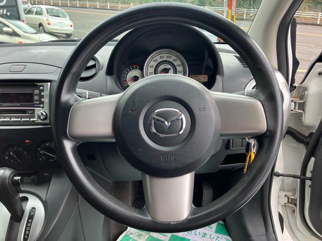 デミオ １３Ｃ　キーレスエントリー／ＣＤ再生／車検令和９年８月（14枚目）