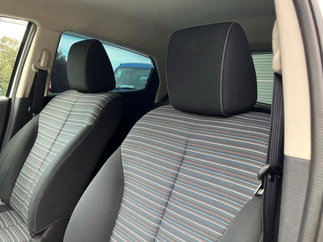 デミオ １３Ｃ　キーレスエントリー／ＣＤ再生／車検令和９年８月（21枚目）