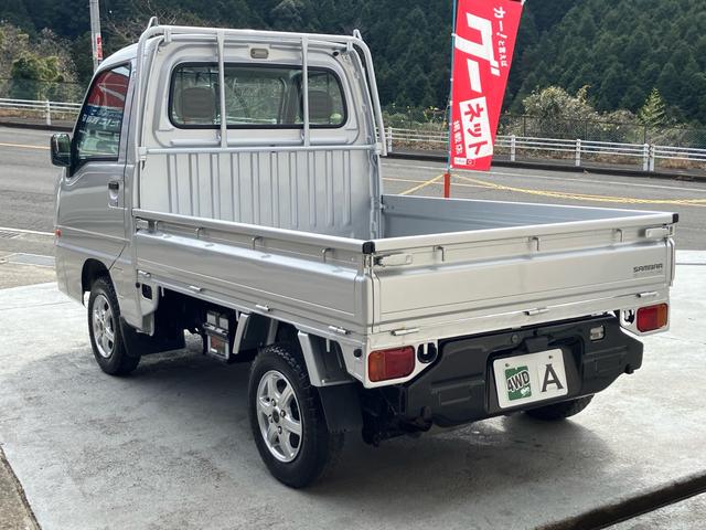 サンバートラック ＴＢ　リフレッシュカー／４ＷＤ／マニュアル５速／三方開／エアコン／アルミホイール／オールペン（21枚目）