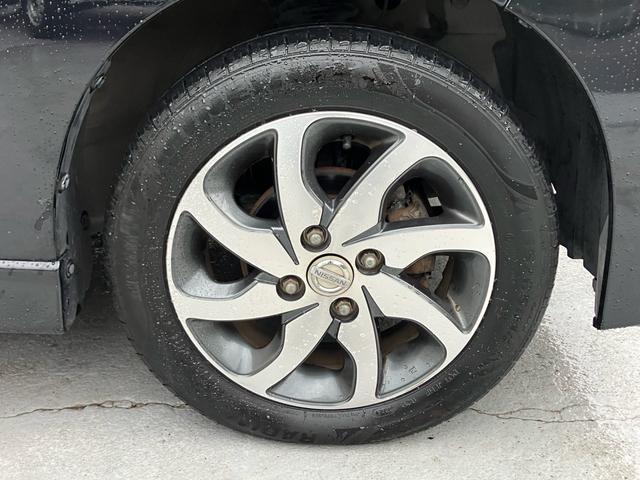 ルークス ハイウェイスター ETC/バックカメラ/Bluetooth接続/ナビ・フルセグTV/左リア電動スライドドア/プッシュスタート/スマートキー/CD・DVD再生/60000キロ時エンジン載せ替え(8枚目)