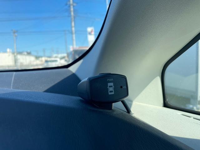 プリウス Ｓツーリングセレクション　ＥＴＣ　バックカメラ　Ｂｌｕｅｔｏｏｔｈ接続　コーナーセンサー　ワンセグ　ＢＬＵＥＴＯＯＴＨ　運転席エアバッグ　スマートキ－　ナビ付　衝突安全ボディ　Ｂカメラ　ＨＤＤマルチナビ　ヘッドライトＬＥＤ（35枚目）