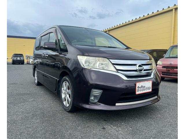 セレナ ハイウェイスター　横滑防止装置　ＡＵＴＯエアコン　パワーステアリング　運転席エアバック　パワーウィンドウ　ＡＢＳ　ＷエアＢ　Ｗエアバック　エアコン　横滑り防止システム（10枚目）