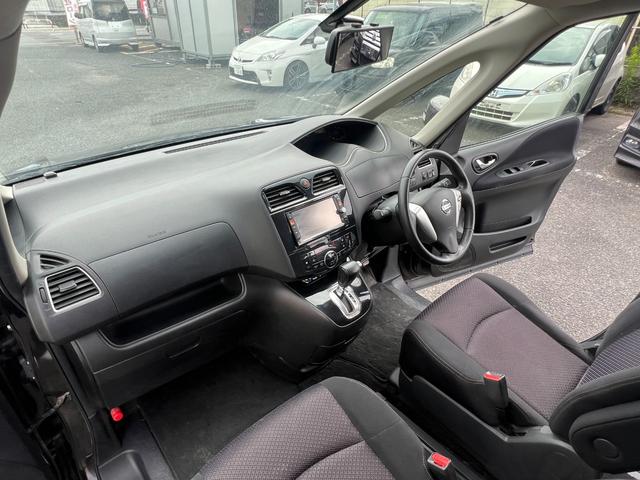 セレナ ハイウェイスター　横滑防止装置　ＡＵＴＯエアコン　パワーステアリング　運転席エアバック　パワーウィンドウ　ＡＢＳ　ＷエアＢ　Ｗエアバック　エアコン　横滑り防止システム（21枚目）