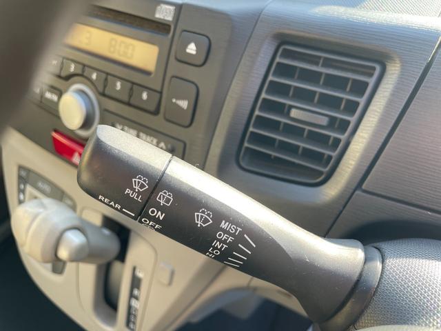 ムーヴ Ｌ　運転席助手席エアバック　ＡＡＣ　ｉストップ　キ－レス　運転席エアバック　パワーウィンドー　ベンチシートフルフラット　盗難防止　パワステ　衝突安全ボディ　ベンチシート　ＡＢＳ（33枚目）