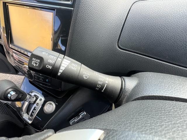セレナ ハイウェイスター　Ｖセレクション　Ｗエアバッグ　ＥＳＣ　スマキ－　衝突安全ボディ　盗難防止システム　フルフラット　パワーウインドウ　リアエアコン　クルコン　ウォークスルー　運転席エアバック　パワーステアリング　キーレスエントリー（33枚目）