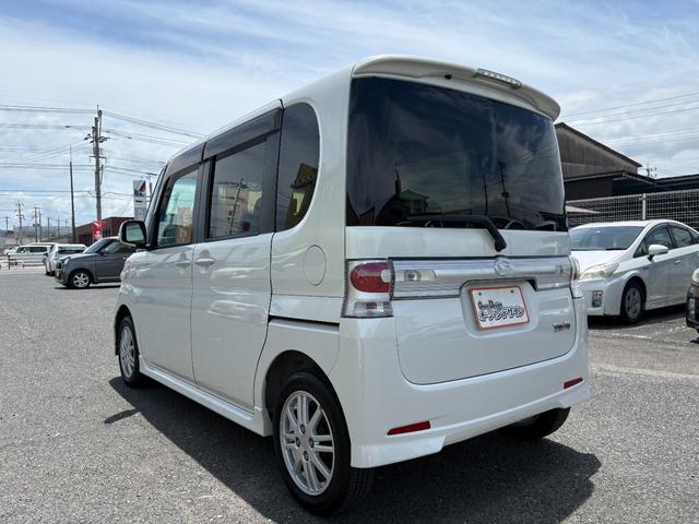 タント カスタムＸリミテッド　盗難警報装置　インテリキー　キーレス付き　ＷエアＢ　ＡＵＴＯエアコン　シートヒーター　ベンチ　パワーウインドー　安全ボディ　エアバック　ＰＳ　ＡＢＳ（8枚目）
