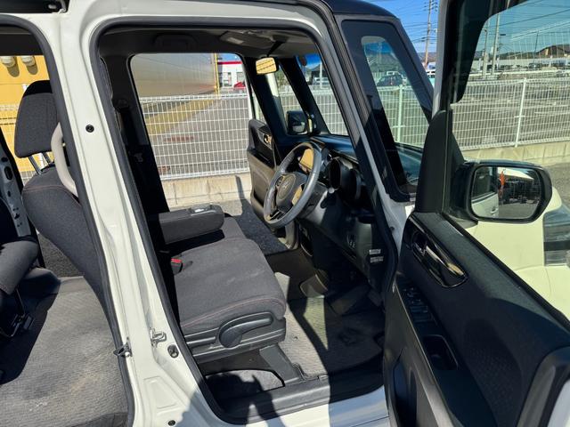 N-BOXカスタム 2トーンカラースタイル G・Lパッケージ(17枚目)