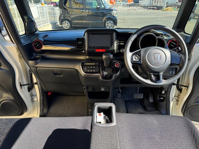 N-BOXカスタム 2トーンカラースタイル G・Lパッケージ(23枚目)