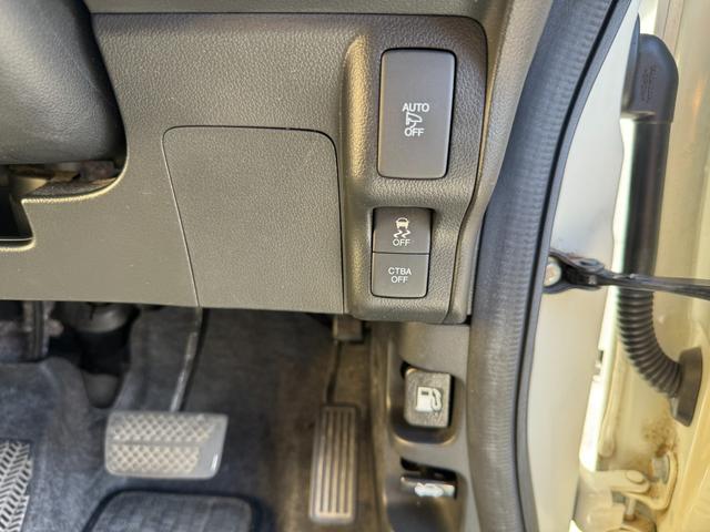 N-BOXカスタム 2トーンカラースタイル G・Lパッケージ(33枚目)