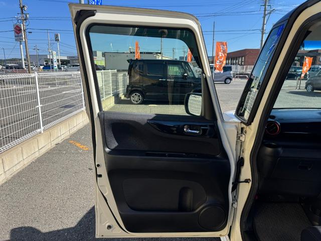 N-BOXカスタム 2トーンカラースタイル G・Lパッケージ(42枚目)