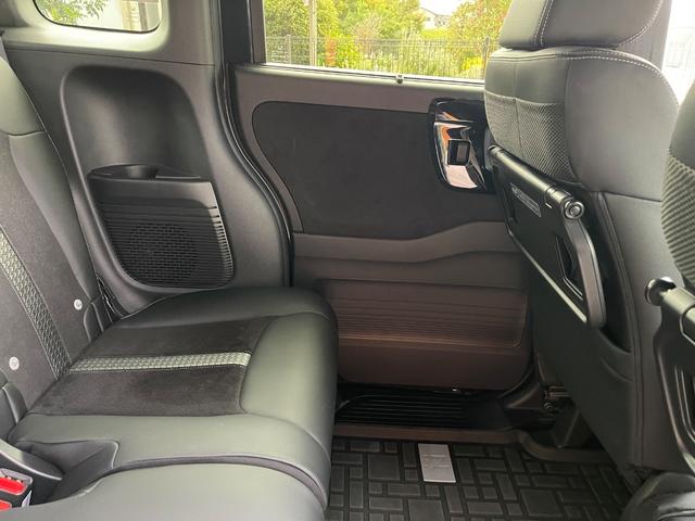 Ｎ－ＢＯＸカスタム Ｌターボ　ドライブレコーダー　ナビ付　両側電動スライドドア　クリアランスソナー　オートクルーズコントロール　レーンアシスト　衝突被害軽減システム　ＬＥＤヘッドランプ　アイドリングストップ　アルミ　ターボエンジン（42枚目）