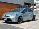 プリウス S ホワイトレタータイヤ ルーフキャリア 内装パネル 社外ステアリング 新品シートカバー 禁煙車 ETC Bカメラ ドライブレコ-ダ- 衝突安全ボディ ABS  キーレスエントリー Bluetooth音楽 中古車画像_3